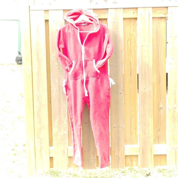 QUEEN'S UNIVERSITY Varsity Collection Adult Onesie Size XS Full Zip Long Sleeve - Picture 2 of 9